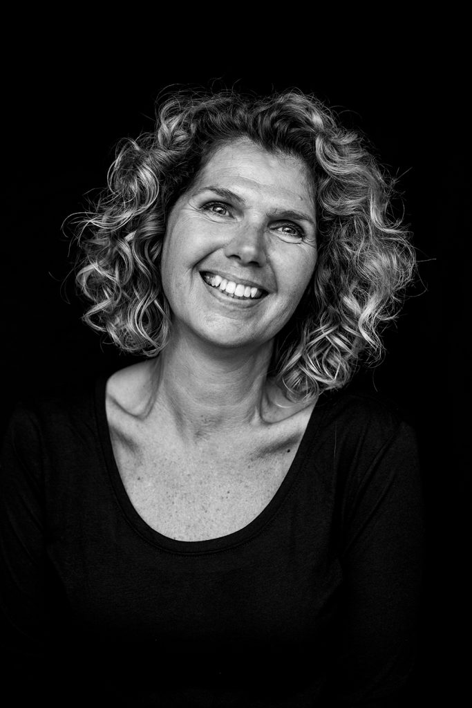 Zwart Wit Portret - Portretfotografie - Fotograaf By Annemarie Smit